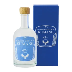 JAPANESE CRAFT RUM KUMANOの瓶と化粧箱の画像