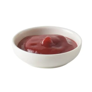調味梅肉 赤・無着色（受注生産）をお皿に盛った詳細画像
